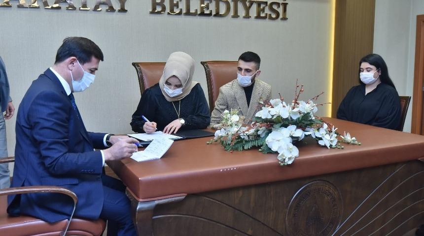 Karatay&rsquo;da 2020 yılında 2 bin 380 &ccedil;iftin nik&acirc;hı kıyıldı