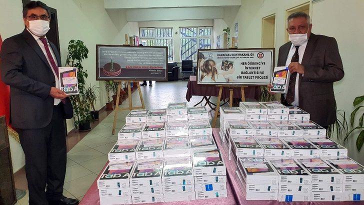 Karacasu’da devletin ve hayırseverlerin sıcak eli öğrencilere uzandı G1