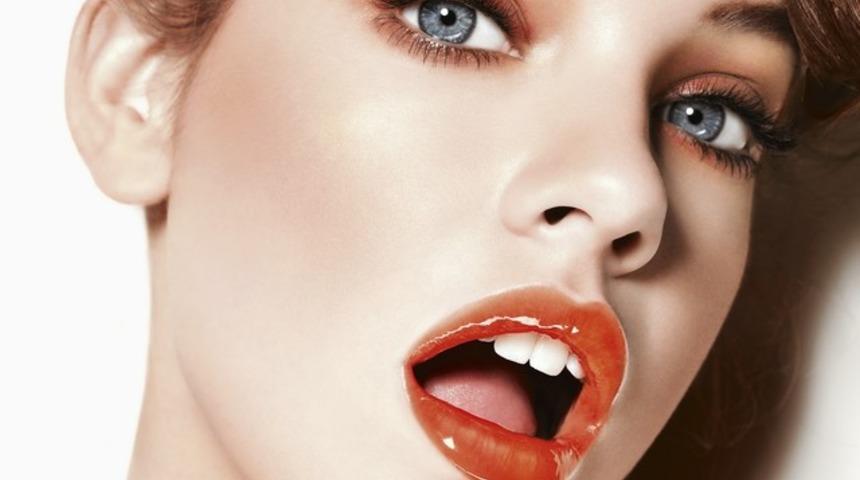 Kıskandıracak dudakların sırrı
