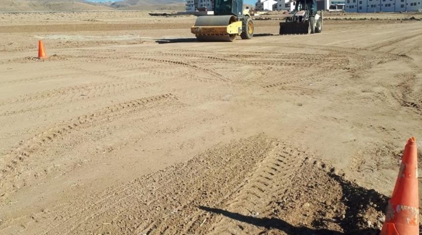 Yeni hastane &ccedil;evresindeki yol a&ccedil;ma &ccedil;alışmaları devam ediyor