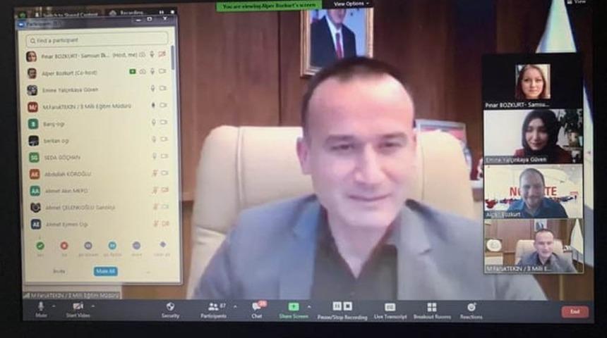 Ağrı Milli Eğitim M&uuml;d&uuml;r&uuml; Tekin, Amerika&rsquo;dan y&ouml;netilen bilim seminerine katıldı