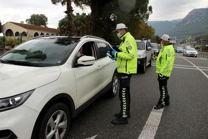 Muğla’da 2020’in son gününde de trafik denetimleri sürdü G1