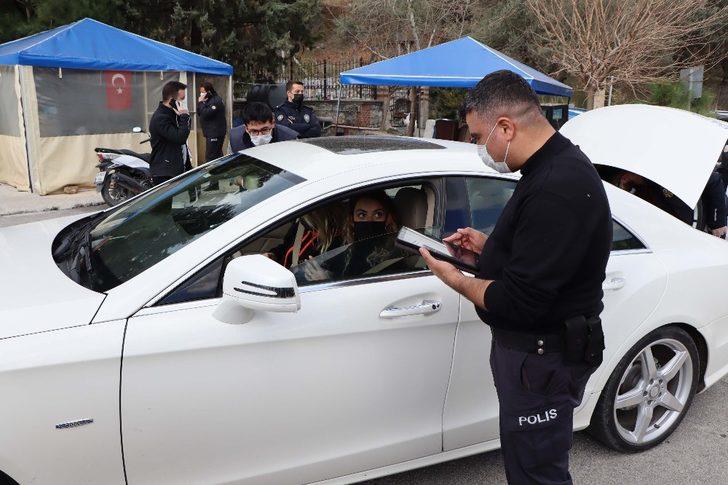 Kuşadası’na giriş ve çıkışlar kontrol altına alındı G4