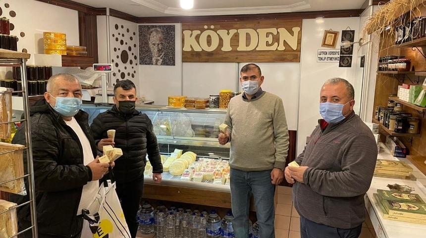 Karabüksporlu futolcular Mahir Acar’ın ölüm yıl dönümünü unutmadı