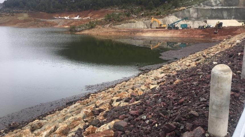 Vali Kocabıyık, "Barajların doluluk oranları y&uuml;zde 10&rsquo;un altına d&uuml;şt&uuml;"