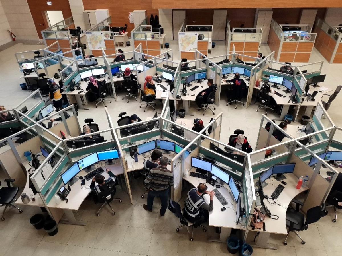 Kayseri 112 Acil &Ccedil;ağrı Merkezi 2020 yılında 2 milyon 570 &ccedil;ağrıya yanıt verdi