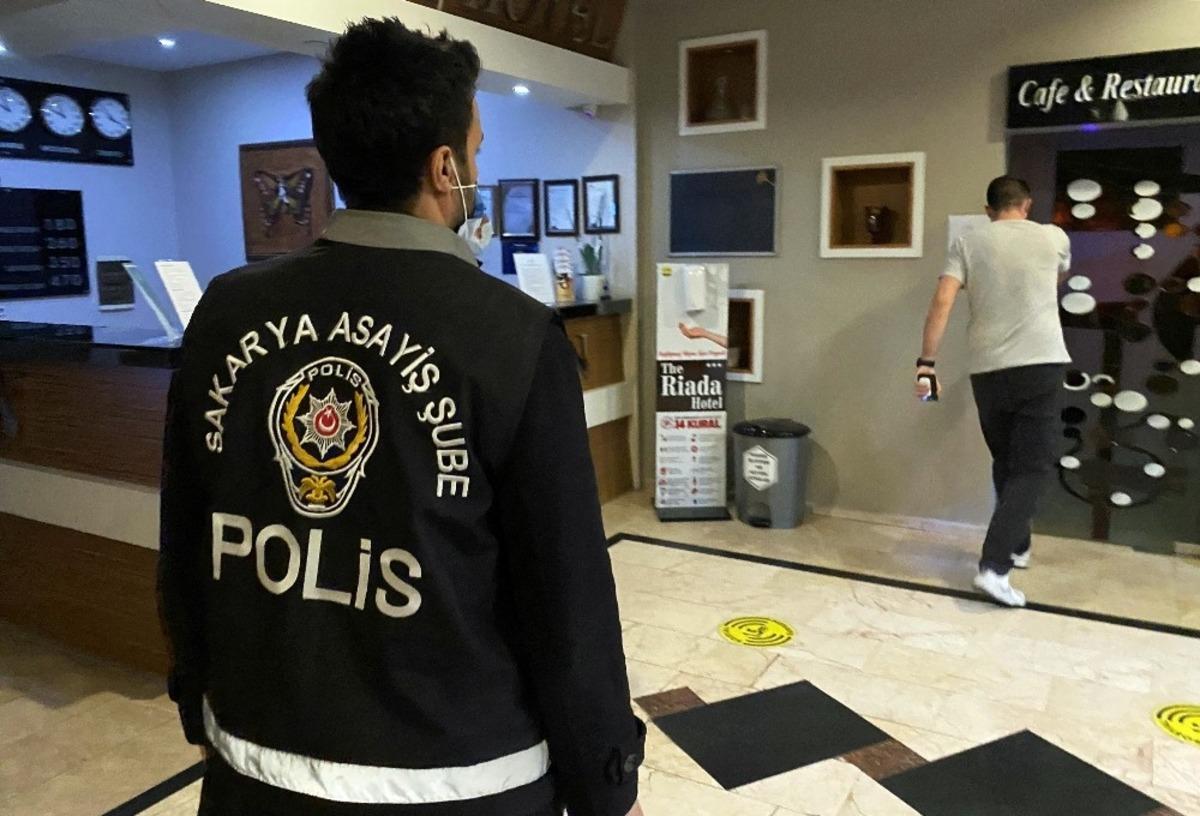 Yeni yıla korona vir&uuml;s g&ouml;lgesinde girildi