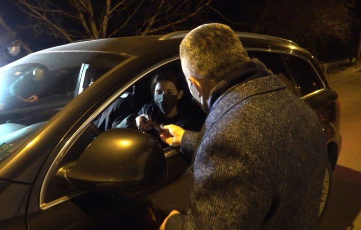 Vali gofret dağıttı G1