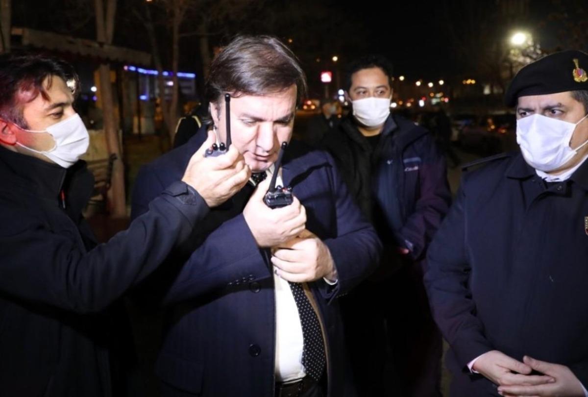 Vali Aydoğdu telsiz anonsuyla g&uuml;venlik g&uuml;&ccedil;lerinin yeni yılını kutladı