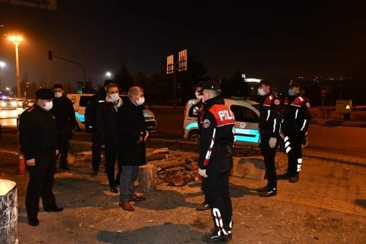 Vali G&uuml;rel&rsquo;den g&uuml;venlik g&uuml;&ccedil;lerine yeni yıl ziyareti