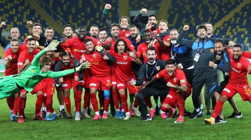 Kayserispor 1 yılda 8 kez kazandı
