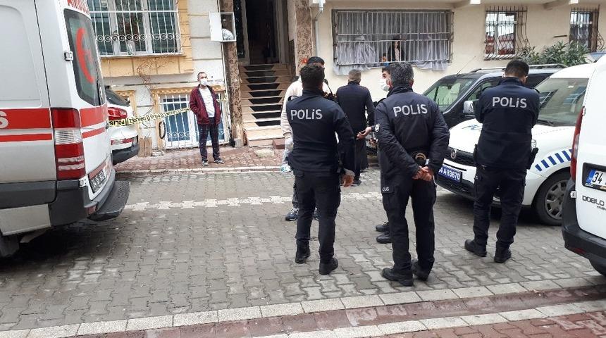 Esenyurt’ta sokak ortasında kadın cesedi bulundu