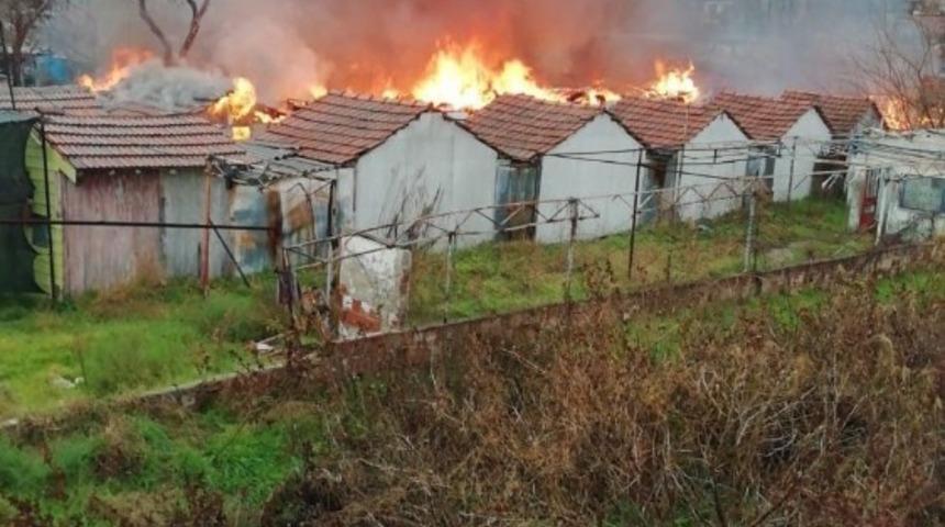 Bursa&rsquo;da tatil k&ouml;y&uuml; yılın ilk g&uuml;n&uuml; alevlere teslim oldu