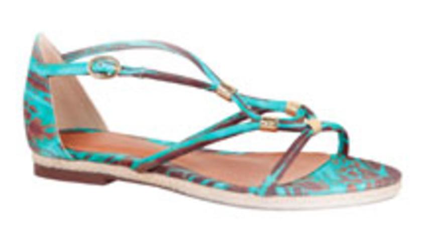 Yazın Payless ile Ayaklar Rengarenk!