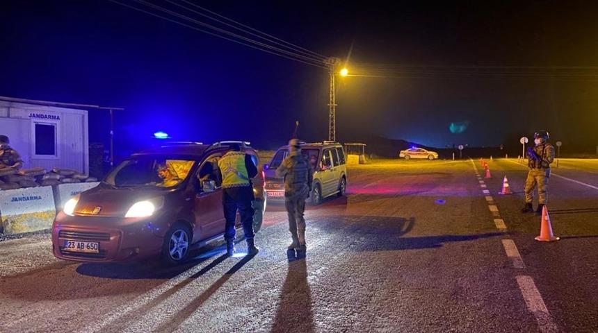 Arguvan&rsquo;da jandarmadan kısıtlama denetimi