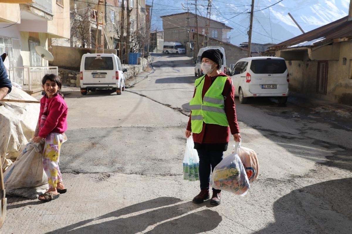 Hakkari&rsquo;de Vefa Sosyal Destek Grubu g&ouml;rev başında