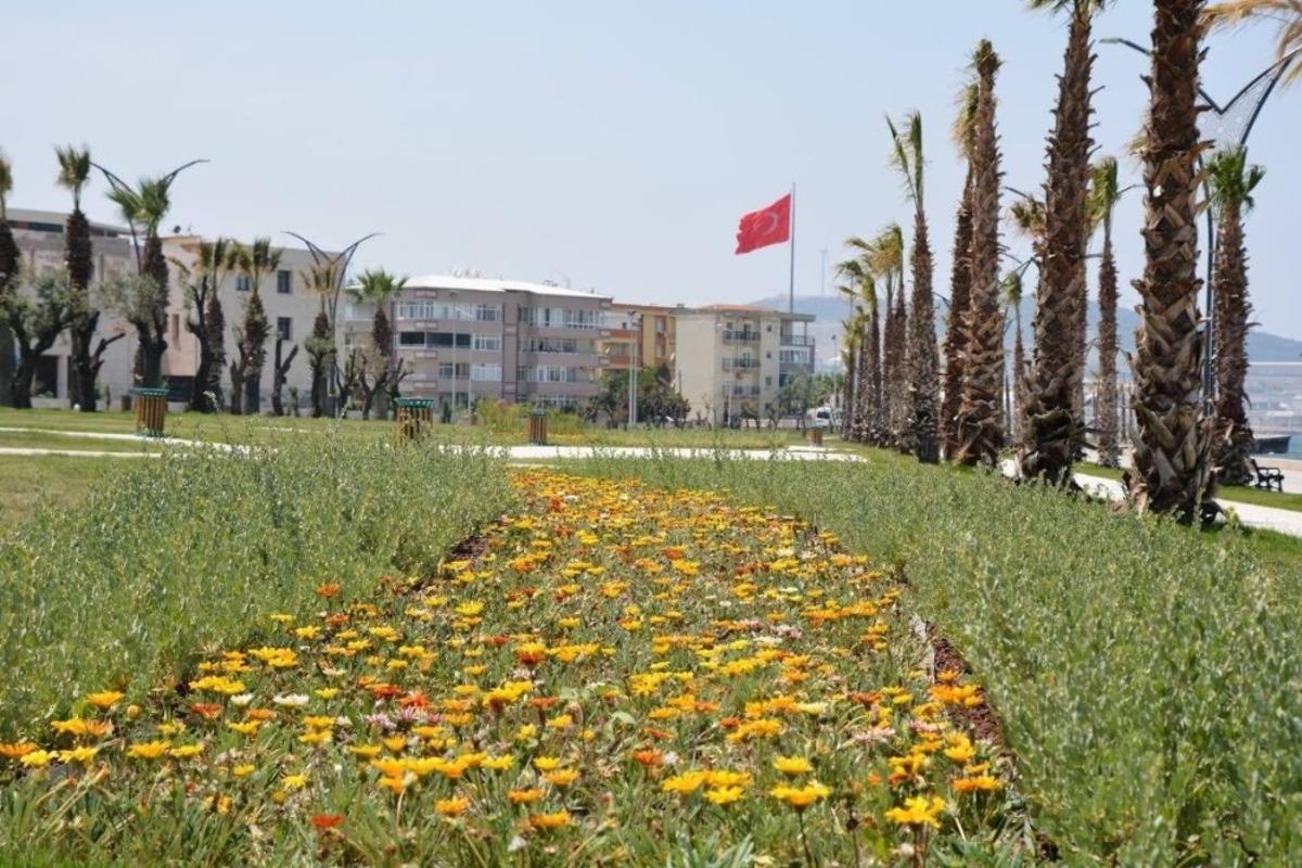 Aliağa&rsquo;ya 2020 yılında 100 bin metrekare yeşil alan kazandırıldı