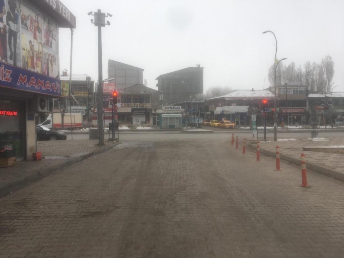 G&uuml;roymak&rsquo;ta kısıtlama sessizliği