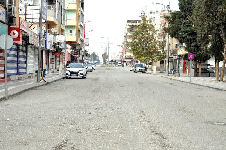 Türkiye-Suriye sınırının her iki yakasında yılbaşında pandemi sessizliği G1