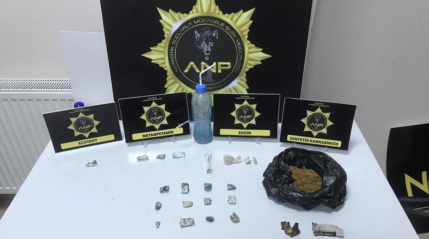 Adıyaman'da uyuşturucu operasyonunda 12 kişi yakalandı