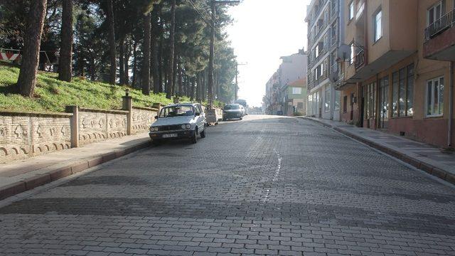 Manyas’ta sokağa çıkma yasaklarına uyuldu