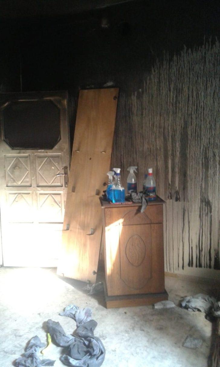 İpekyolu Kaymakamlığı evi yanan Yavuz ailesine yardım eli uzattı G3