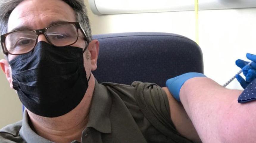 İngiltere'den AstraZeneca açıklaması: 4 Ocak'ta piyasada