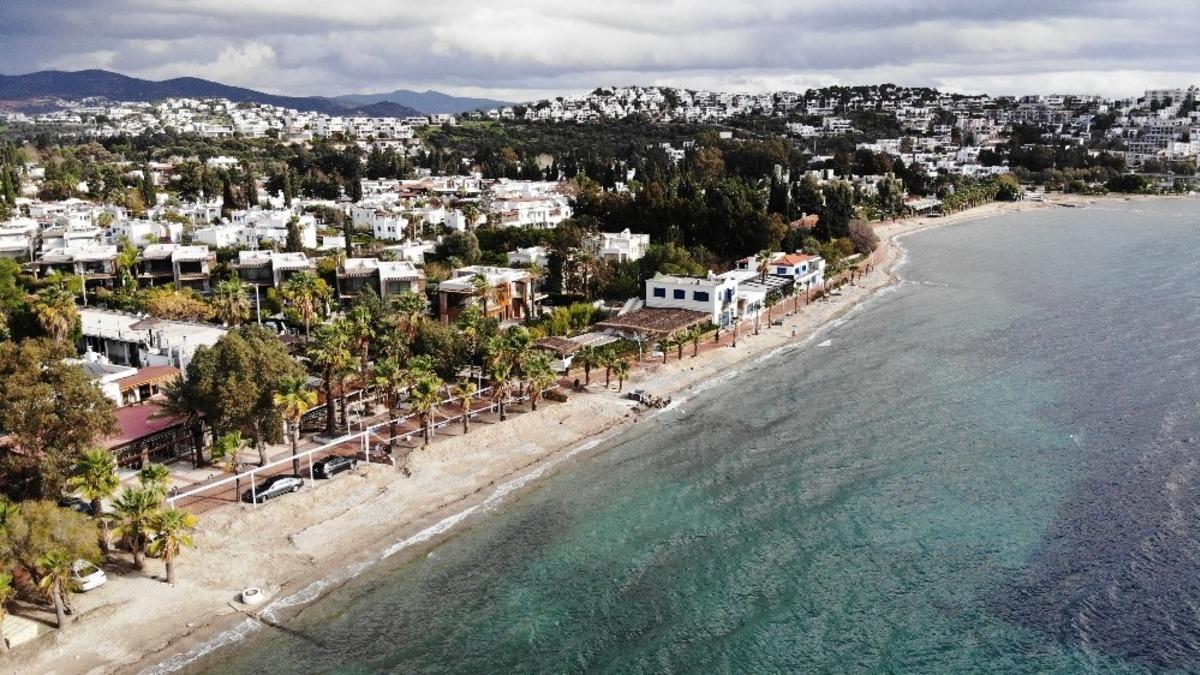 Bodrum sahillerinde sessizlik