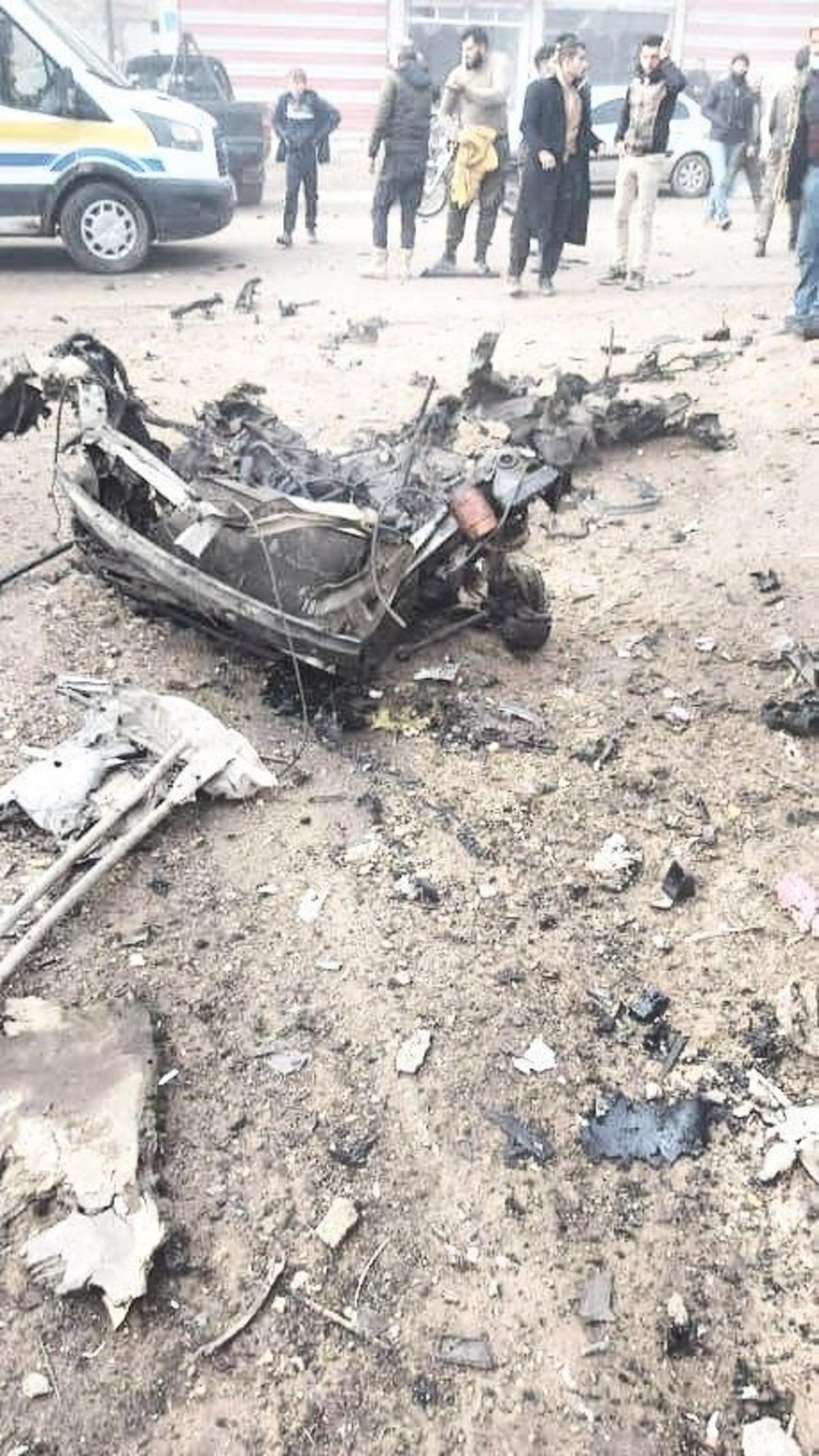 Cindires&rsquo;te bombalı ara&ccedil;la saldırı: 1 &ouml;l&uuml;, 8 yaralı