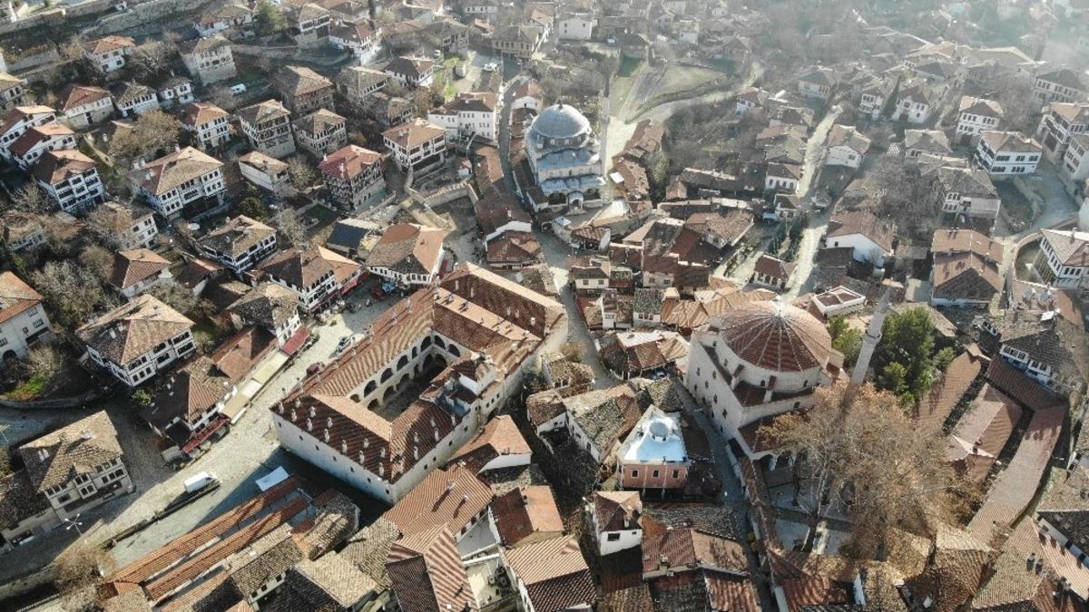 Osmanlı kenti Safranbolu&rsquo;da kısıtlama sessizliği