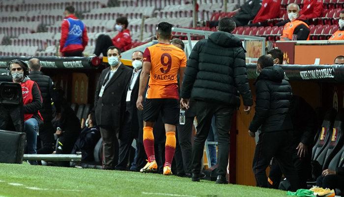 Galatasaray'da Radamel Falcao sakatlandı!