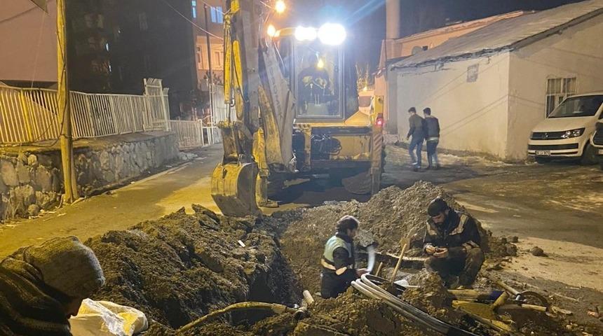 Dondurucu soğukta hummalı &ccedil;alışma