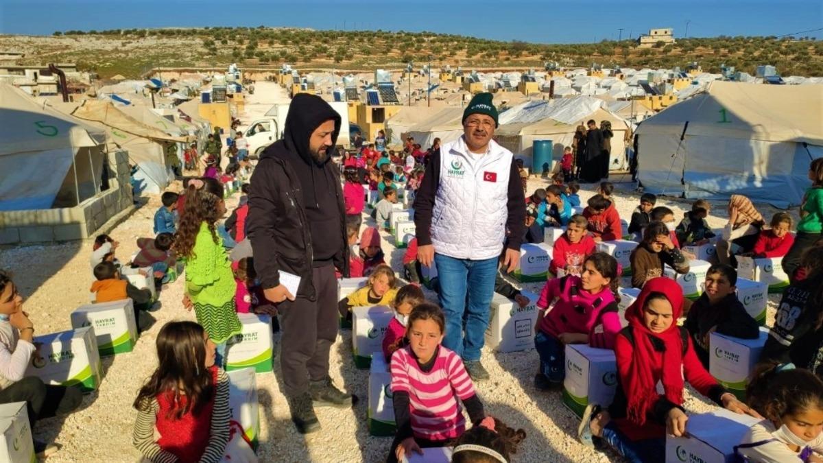 Kocaeli&rsquo;de toplanan yardımlar savaşın &ccedil;ocuklarına tebess&uuml;m oldu