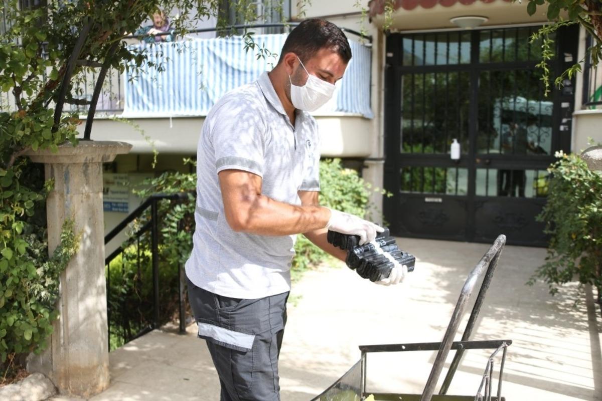 Merkezefendi Belediyesi 20 milyon 160 bin adet evsel atık ve ambalaj atığı poşeti dağıttı