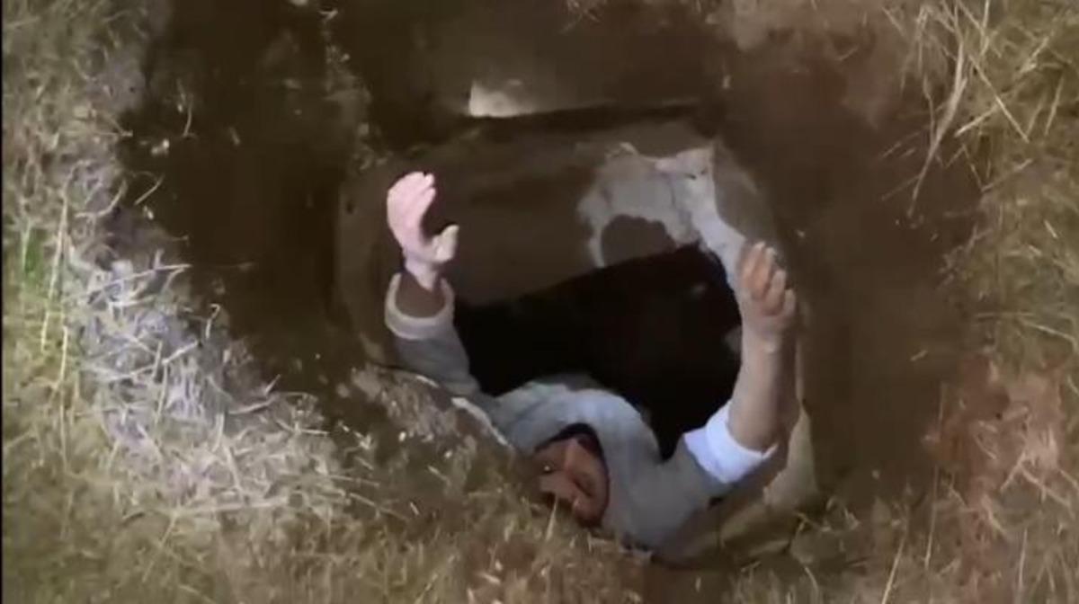 Elazığ&rsquo;da defineciler a&ccedil;tıkları 3 metrelik &ccedil;ukurda yakalandı