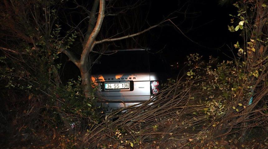 Zonguldak'ta alkollü sürücü, dün satışa koyduğu cipiyle tarlaya uçtu