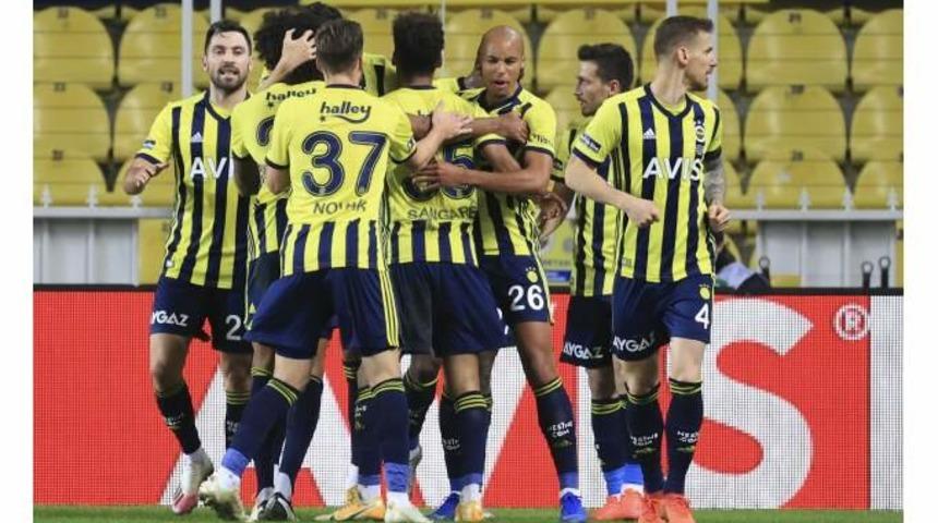 Kasımpaşa - Fenerbah&ccedil;e ma&ccedil;ının muhtemel 11'leri