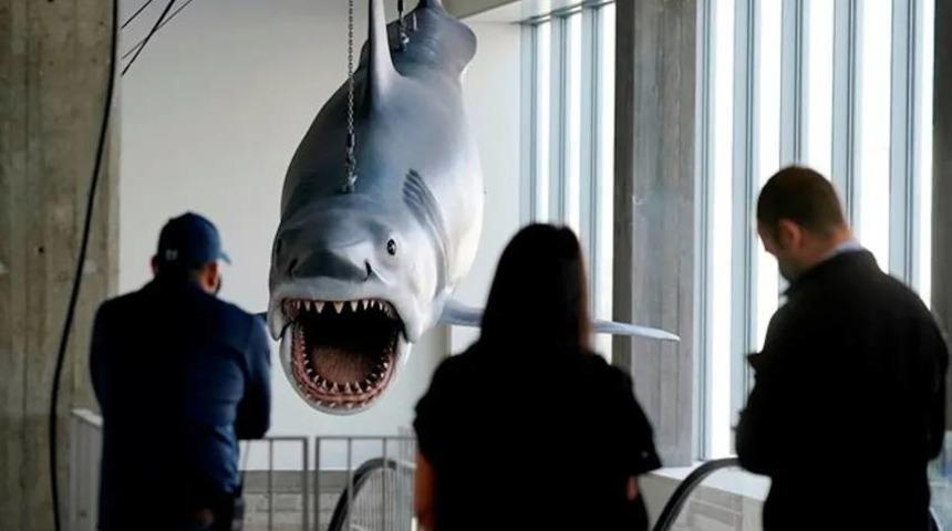 Milyon dolar harcanan Akademi Müzesi’nin açılışı yine ertelendi