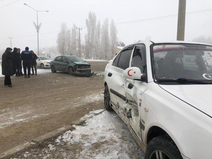 Horasan’da sis kazaya neden oldu G2