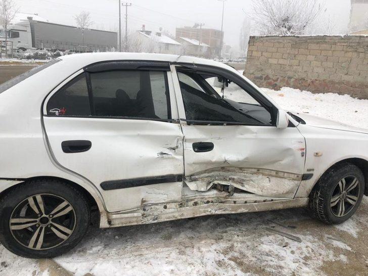 Horasan’da sis kazaya neden oldu G3