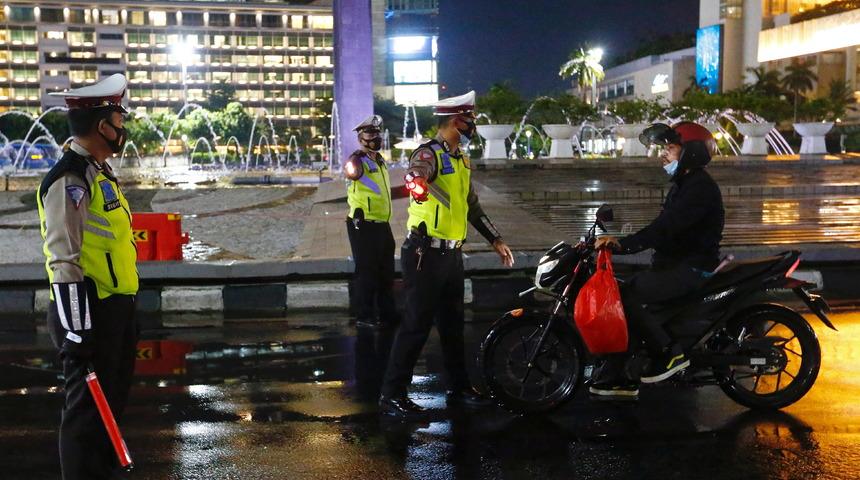 Endonezya’da çocuk tacizcilerine yönelik kimyasal hadım cezasına onay
