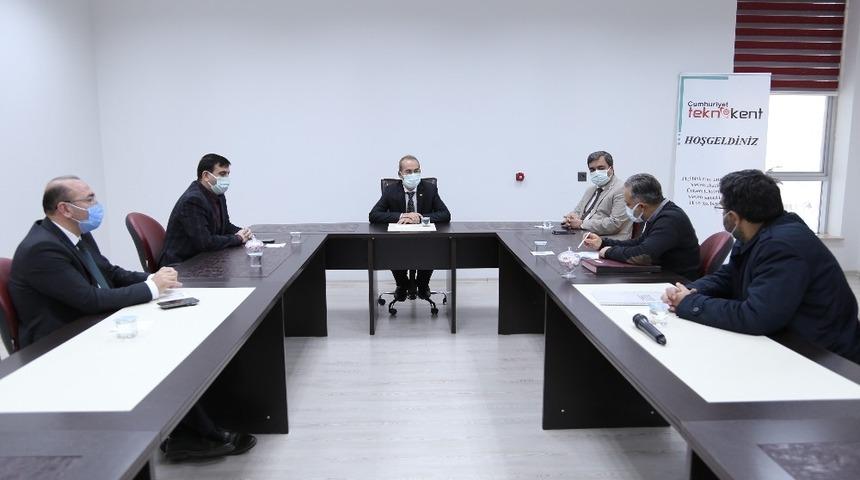 Rekt&ouml;r Yıldız: "Teknokent Ar-Ge yazılım &uuml;ss&uuml; olma yolunda emin adımlarla ilerliyor"