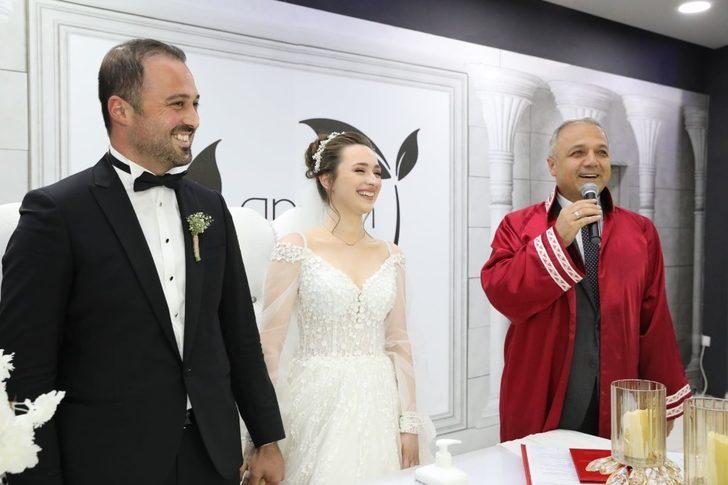 2020’de Suluova’da 294 çiftin nikahı kıyıldı G4