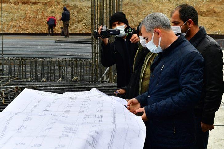 Yeşilyurt’ta yeni belediye hizmet binası inşaat çalışmaları G1