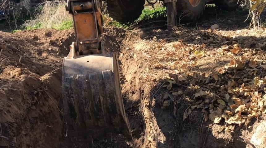 Tarihi eseri satmak i&ccedil;in toprağa g&ouml;mm&uuml;ş
