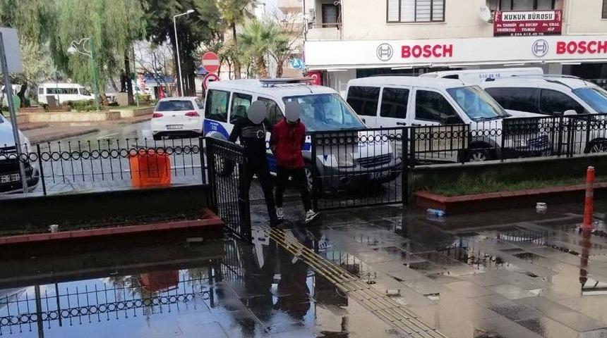 Kuşadası&rsquo;nda 5 ayrı su&ccedil;a karışan ş&uuml;pheli yakalandı