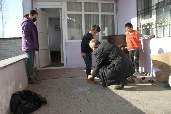 Muhtar Başaran’dan ihtiyaç sahiplerine kıyafet yardımı G4