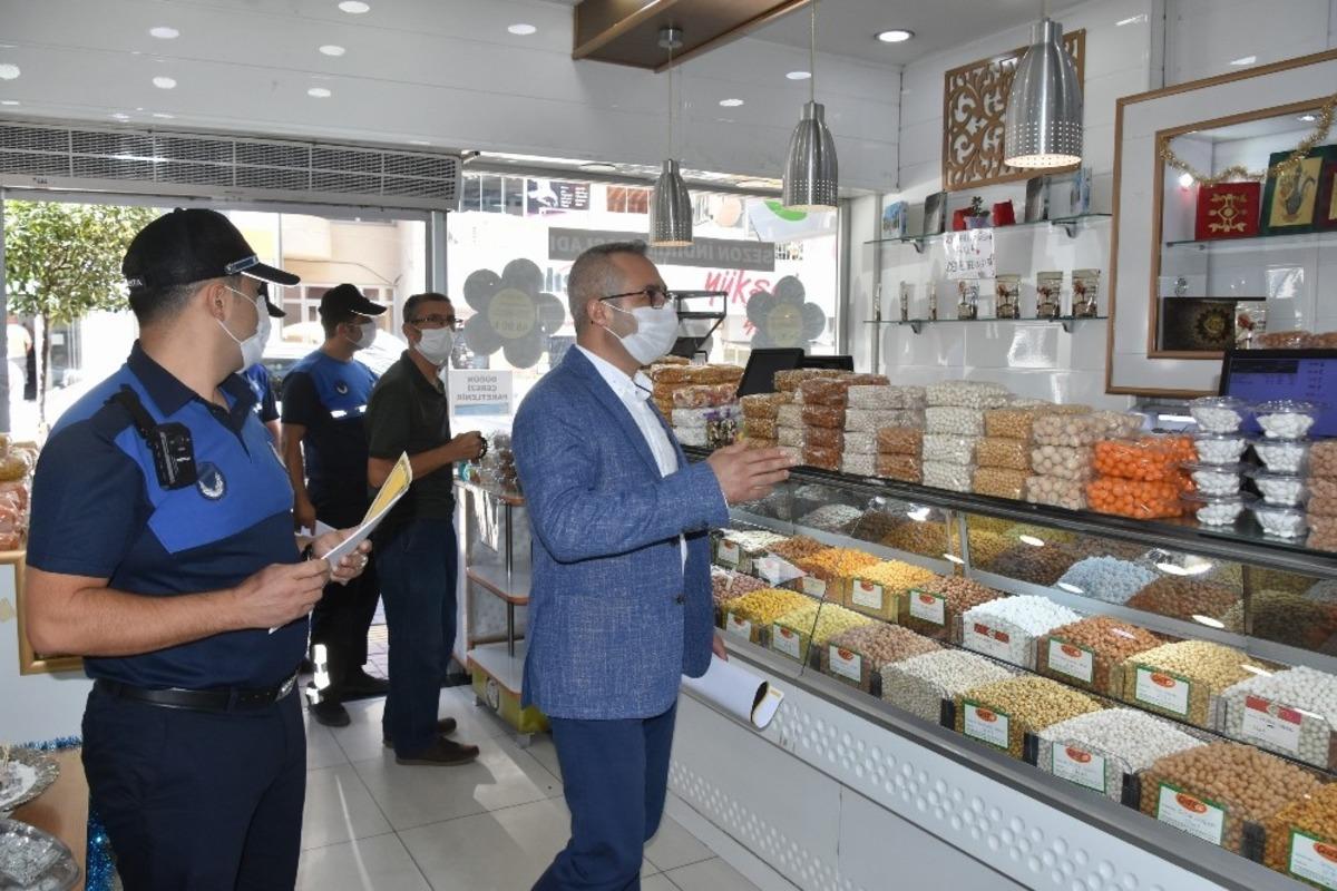 Aliağa Belediyesi Zabıta ekipleri 2020 yılında da g&uuml;ven verdi