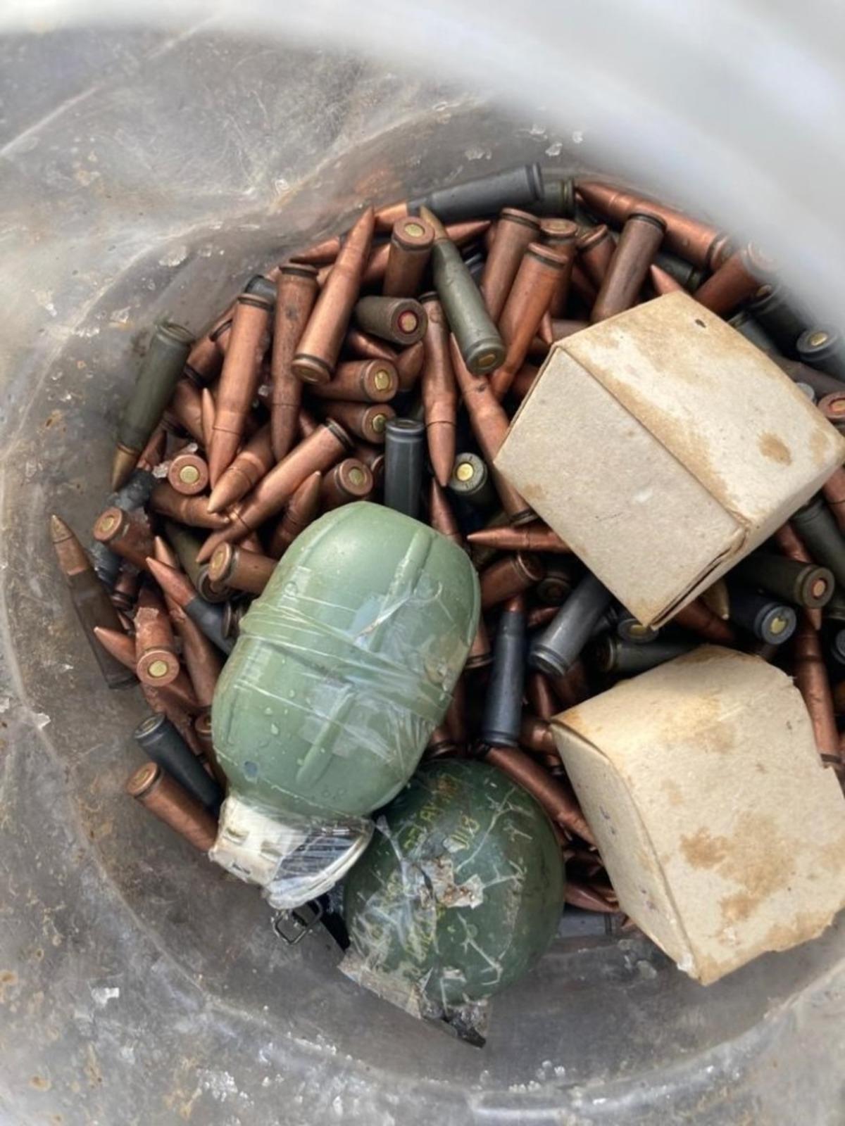 Muş&rsquo;ta ter&ouml;r &ouml;rg&uuml;t&uuml;ne ait m&uuml;himmat ele ge&ccedil;irildi