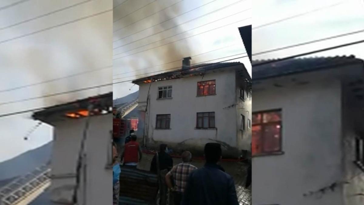 Ev yangınında mutfak t&uuml;p&uuml; bomba gibi patladı